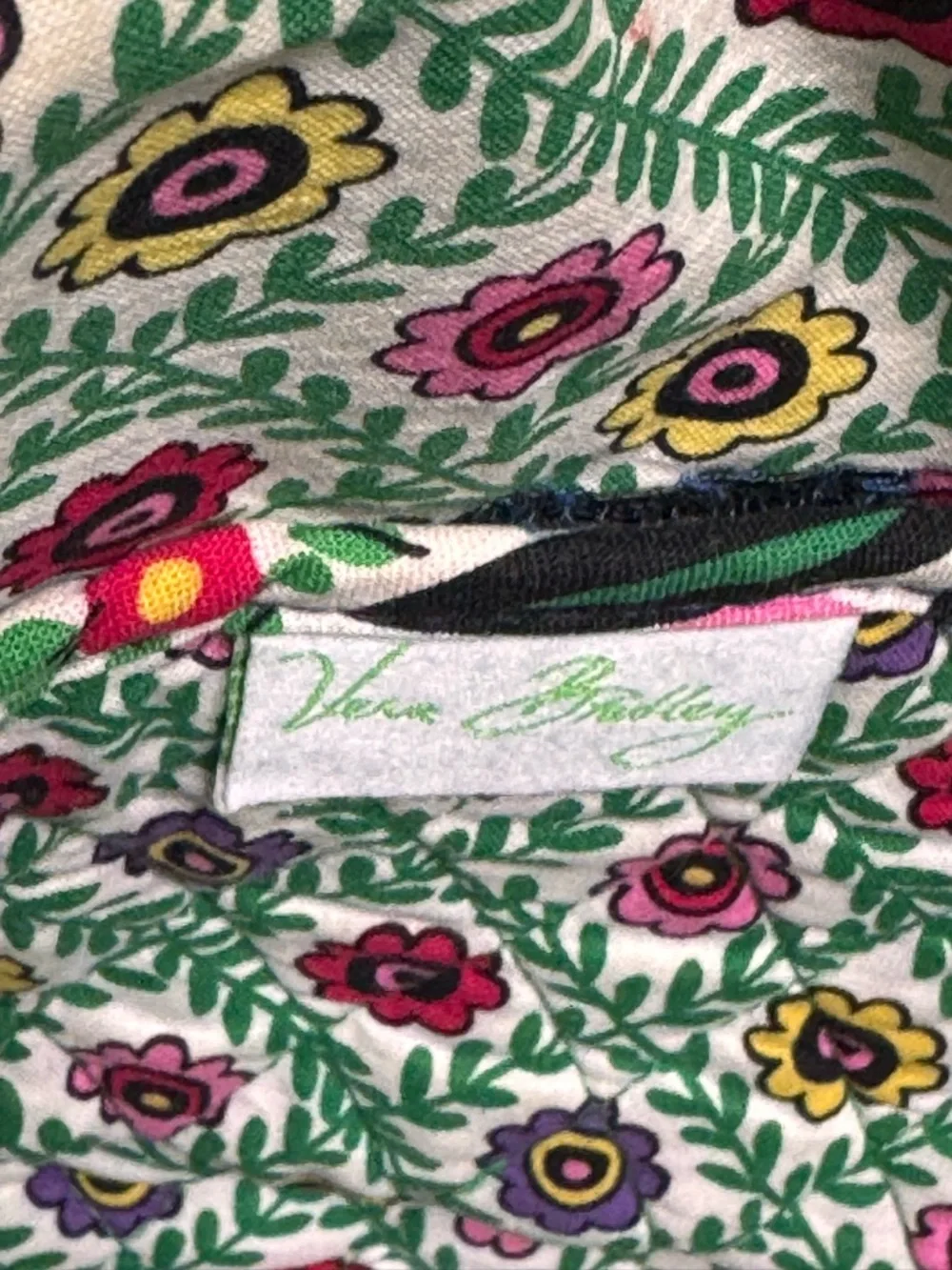 Vera Bradley Quilted Shoulder Tote in Retired “Viva La Vera" Pattern. 14”x9”x4” - Picture 6 of 6